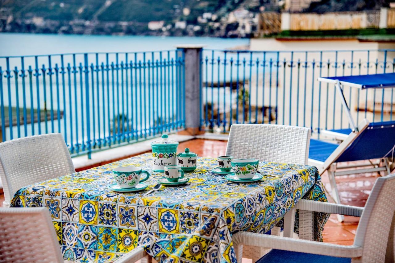 شقة A Terrace On The Sea مايوري المظهر الخارجي الصورة
