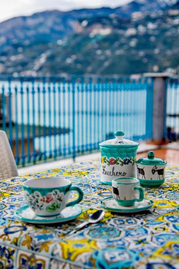 شقة A Terrace On The Sea مايوري المظهر الخارجي الصورة